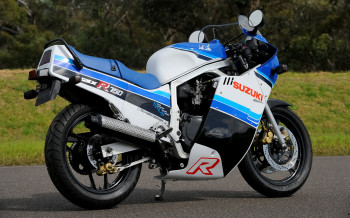 GSXR 750 1985